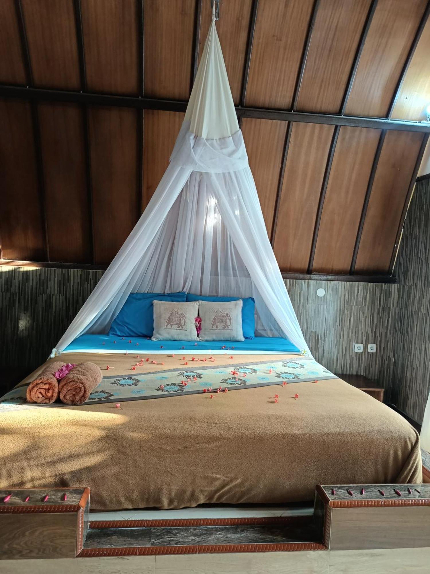 Noby Gili Cottages Gili Meno Exterior foto